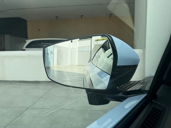 HiPhi Z 2023 2023款 四座版