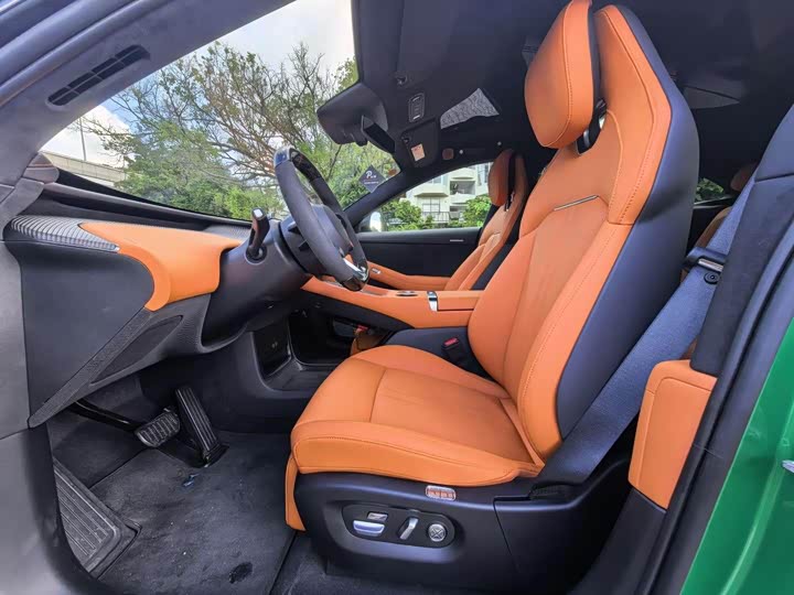 Xiaomi YU7 2025 2025款 超长续航高性能四驱Max版