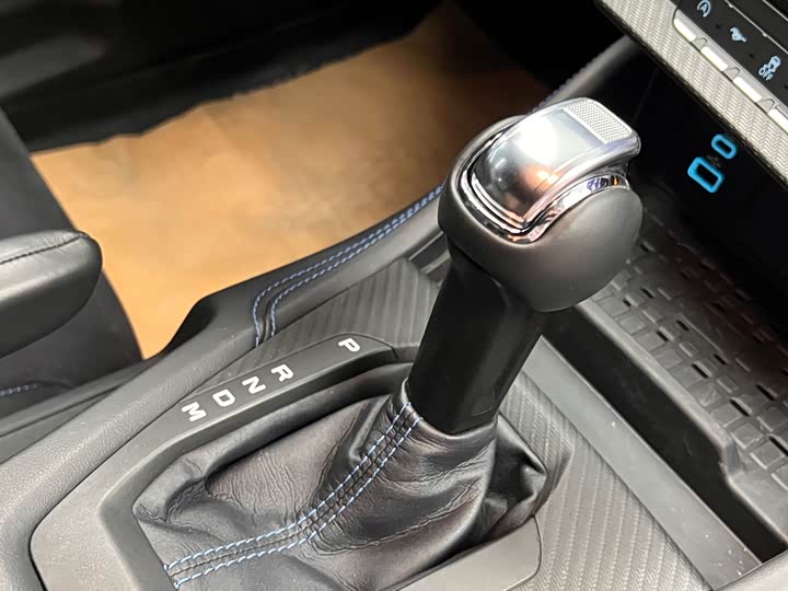 Ford Mustang 2024 2024款 5.0L V8 Dark Horse