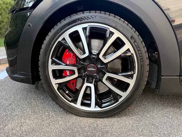 Mini Mini JCW 2022 2022款 2.0T JOHN COOPER WORKS ALL-IN