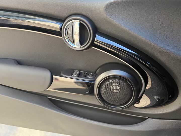 Mini Mini JCW 2022 2022款 2.0T JOHN COOPER WORKS ALL-IN