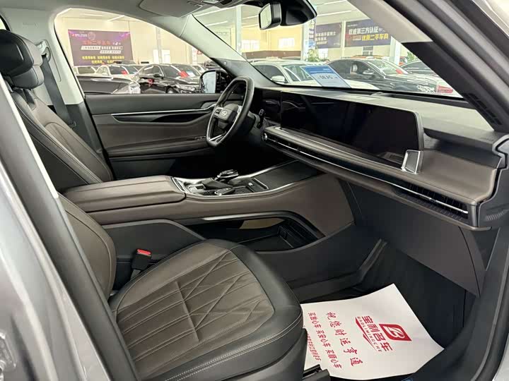 Ford Edge 2025 2025款 锐界L 2.0T EcoBoost E混动四驱七座至尊型