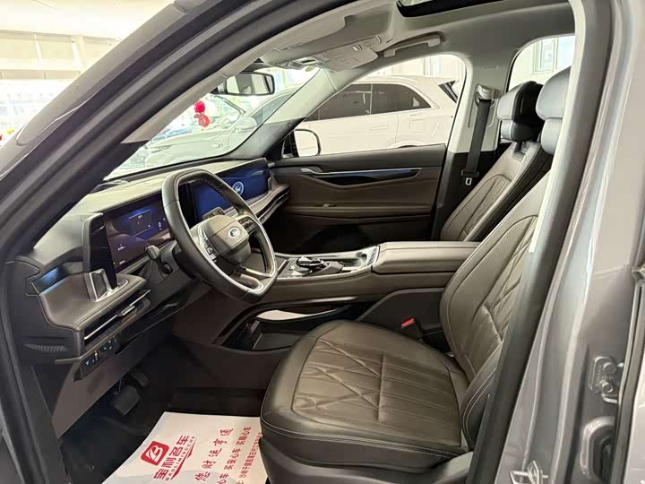 Ford Edge 2025 2025款 锐界L 2.0T EcoBoost E混动四驱七座至尊型