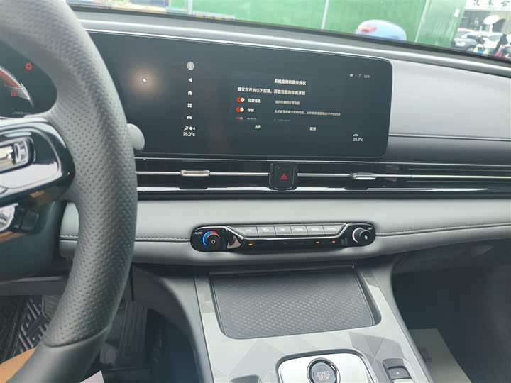 GAC Trumpchi Empow R 2024 2024款 270T DCT 影豹S版