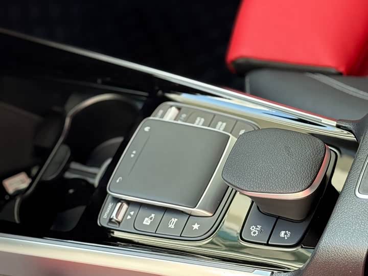 Mercedes-Benz GLB-Class AMG 2023 2023款 AMG GLB 35 4MATIC