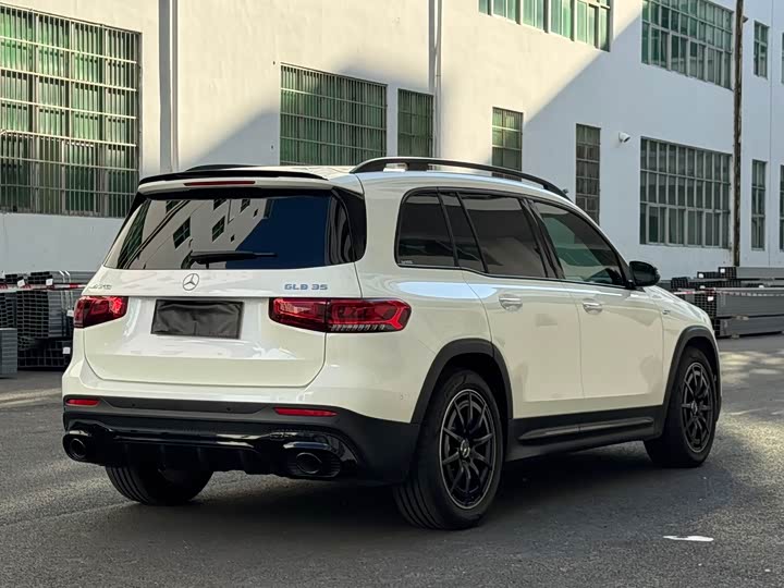 Mercedes-Benz GLB-Class AMG 2023 2023款 AMG GLB 35 4MATIC