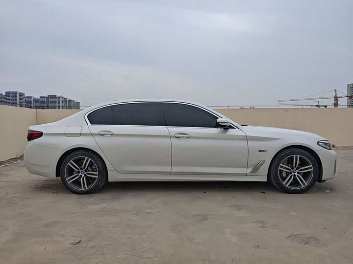 BMW 5 Series Hybrid 2022 2022款 535Le 豪华套装