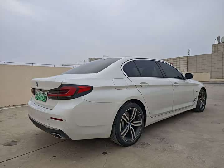BMW 5 Series Hybrid 2022 2022款 535Le 豪华套装