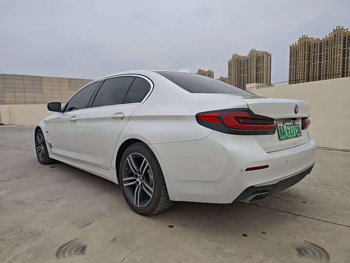 BMW 5 Series Hybrid 2022 2022款 535Le 豪华套装