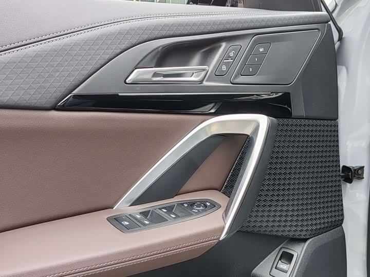 BMW X2 2024 2024款 sDrive25i M运动套装