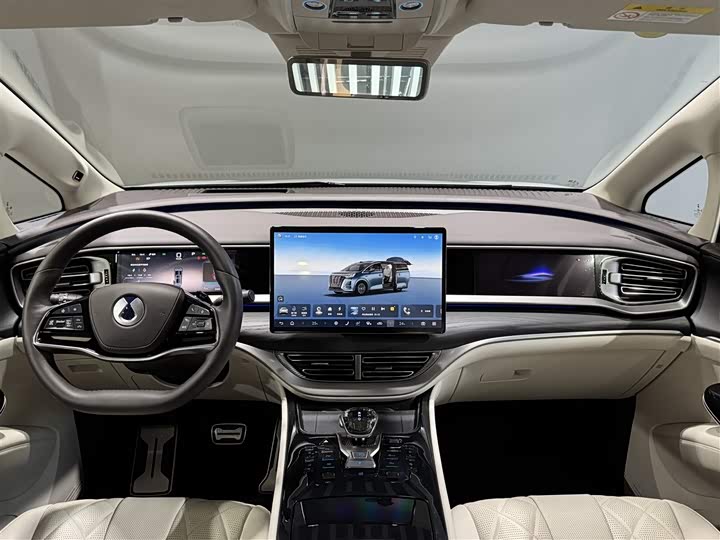 Denza D9 2025 2025款 DM-i 智驾版 1020 四驱旗舰型