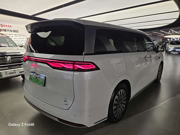 BYD Xia 2025 2025款 DM-i 1.5T 180km 超越型