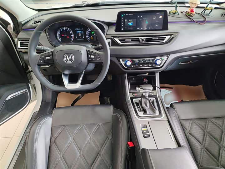 Changan Raeton CC 2022 2022款 蓝鲸版 1.5T DCT豪华型