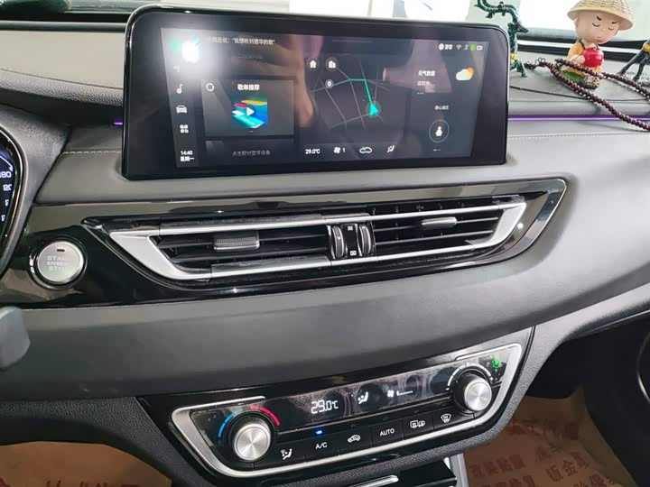 Changan Raeton CC 2022 2022款 蓝鲸版 1.5T DCT豪华型
