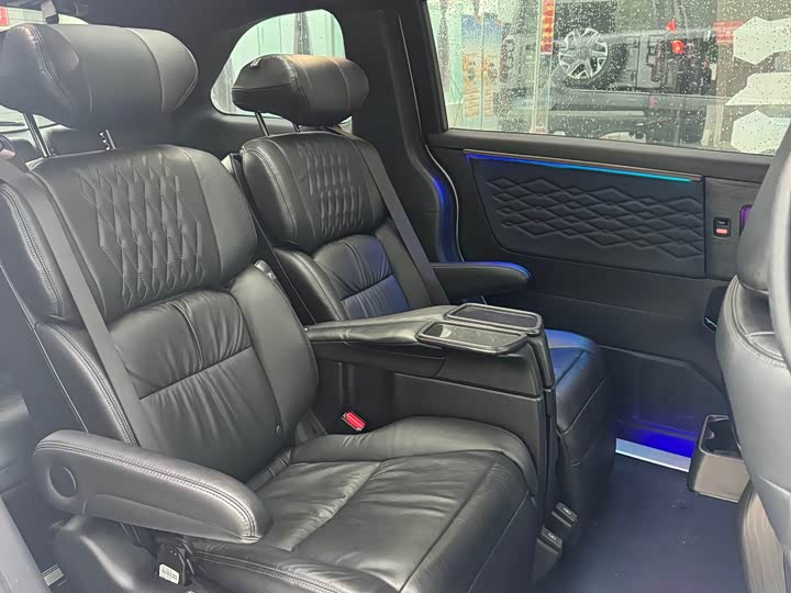 Honda Elysion 2024 2024款 2.0L e:HEV 至尊版