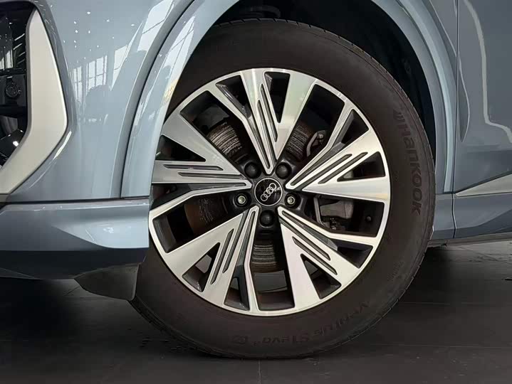 Audi Q4 e-tron 2024 2024款 40 e-tron 创行版