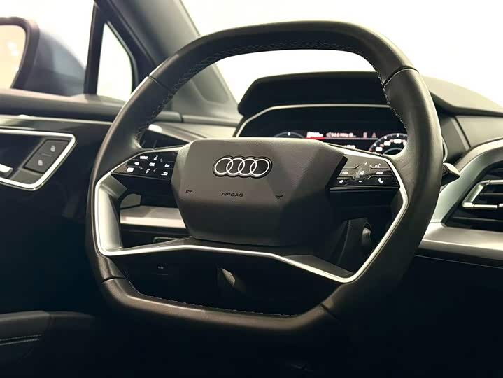 Audi Q4 e-tron 2024 2024款 40 e-tron 创行版