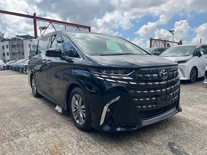 2025 Toyota Alphard