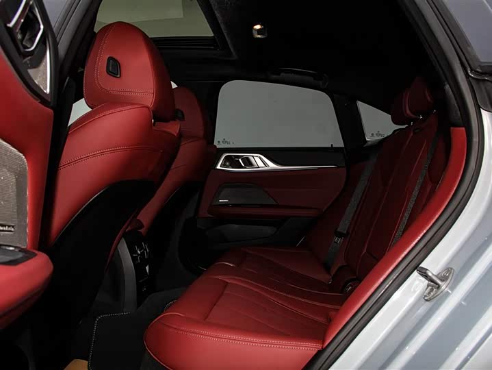 BMW 4 Series 2024 2024款 430i Gran Coupe M运动曜夜套装