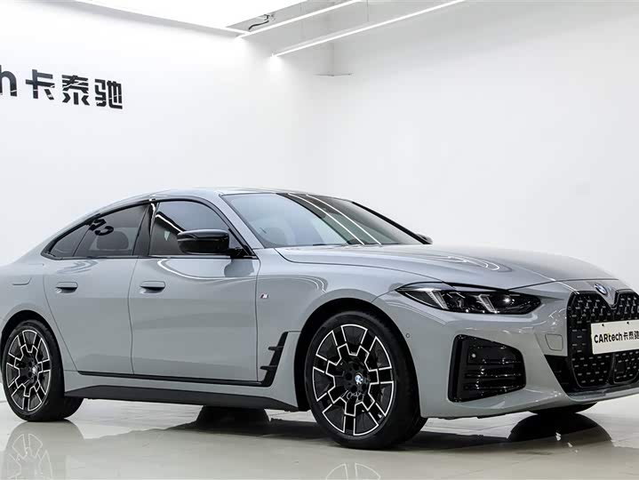 BMW 4 Series 2024 2024款 430i Gran Coupe M运动曜夜套装