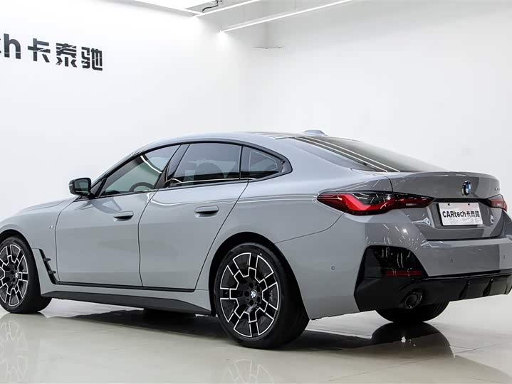 BMW 4 Series 2024 2024款 430i Gran Coupe M运动曜夜套装