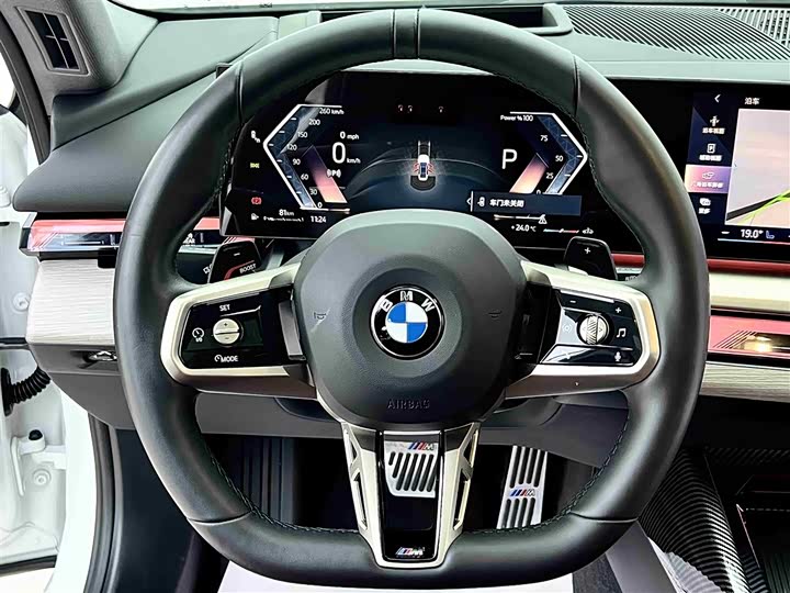 BMW 5 Series 2025 2025款 530Li 尊享型 豪华套装