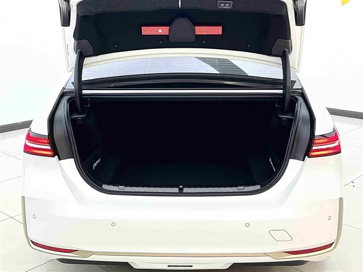 BMW 5 Series 2025 2025款 530Li 尊享型 豪华套装