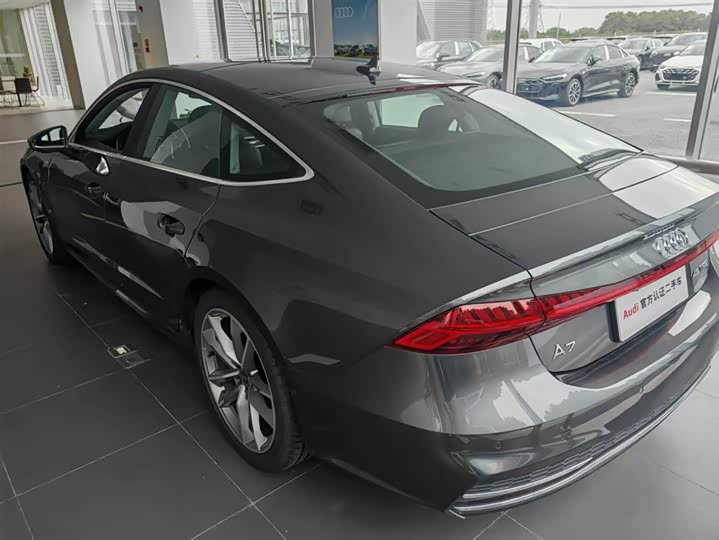 Audi A7 2024 2024款 45 TFSI 臻选型