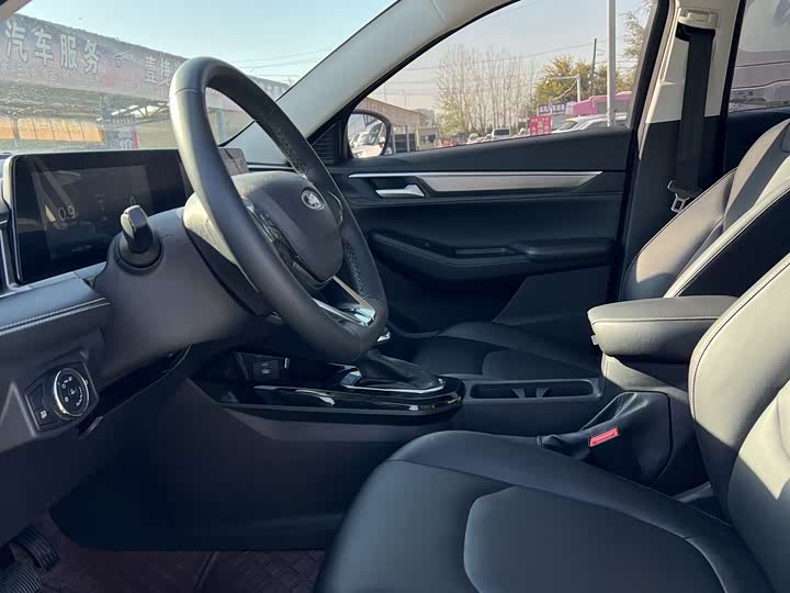 Ford Escort 2021 2021款 1.5L 自动钻石版