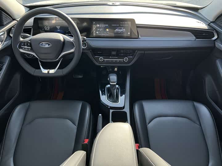 Ford Escort 2021 2021款 1.5L 自动钻石版