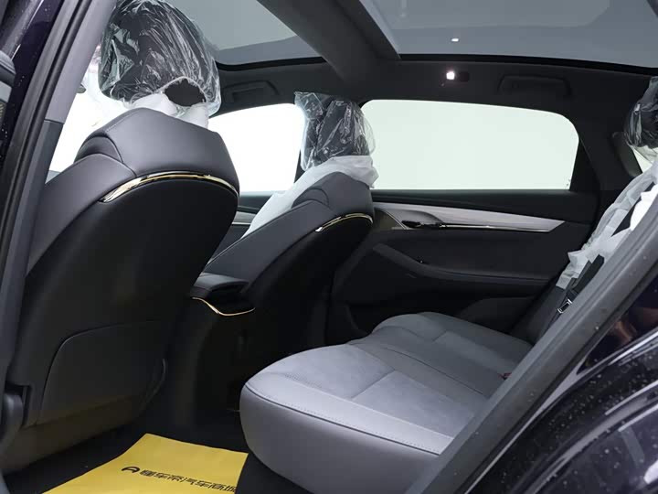 Voyah Passion 2024 2024款 PHEV 四驱超长续航行政版