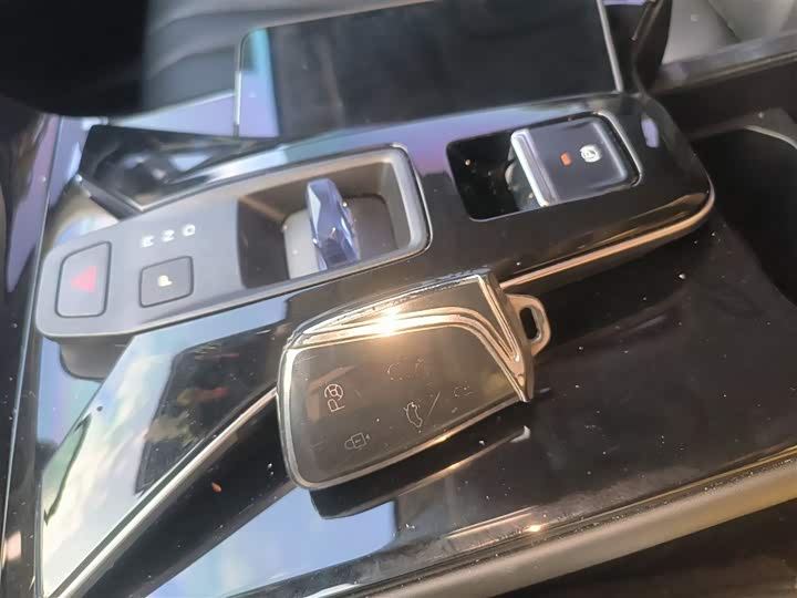 Dongfeng Aeolus Haohan 2023 2023款 DH-i 1.5T 尊贵版