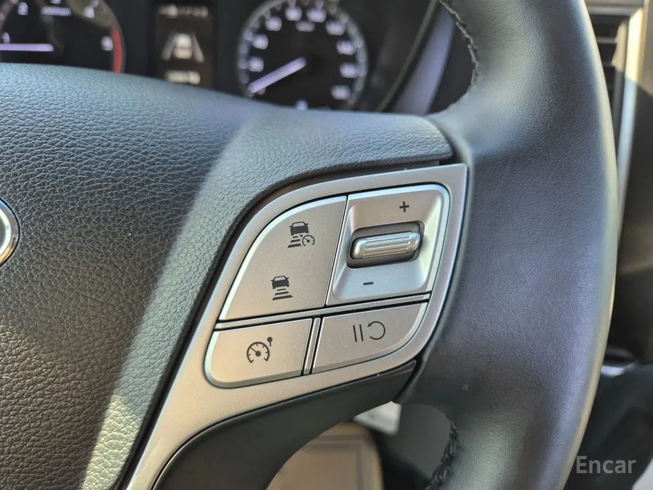 Hyundai Solati 2015 15-seater