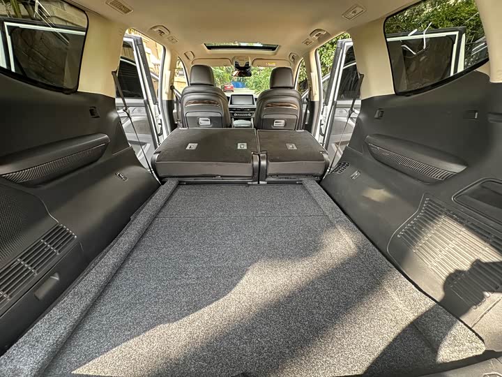 Maxus D90 Pro 2021 2021款 2.0T 柴油四驱阿拉善版 5座