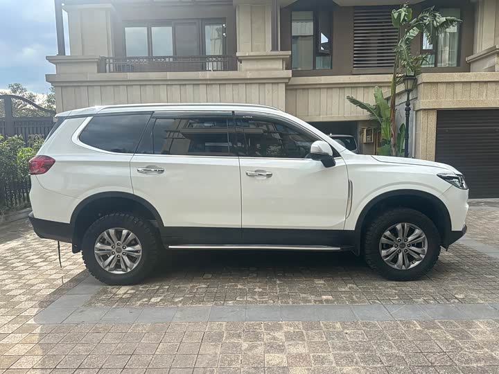 Maxus D90 Pro 2021 2021款 2.0T 柴油四驱阿拉善版 5座