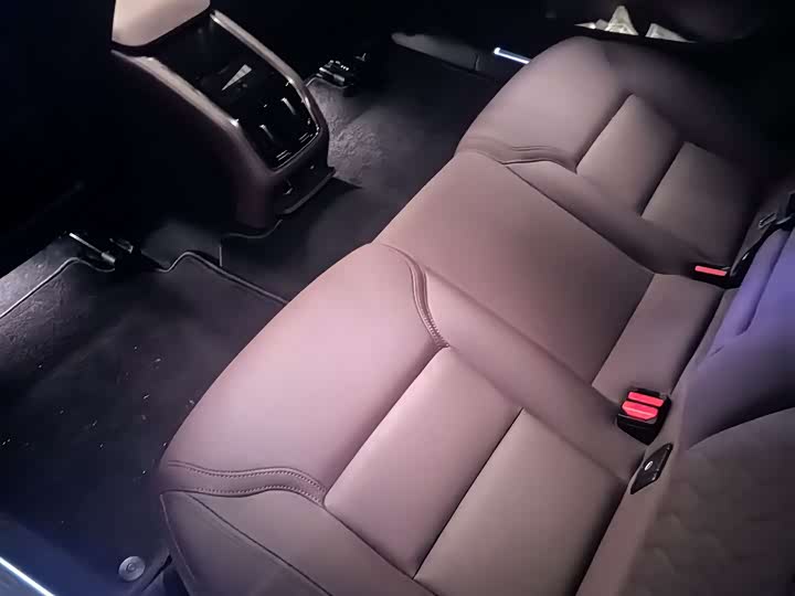 Volvo S90 2026 2026款 B5 智远豪华版