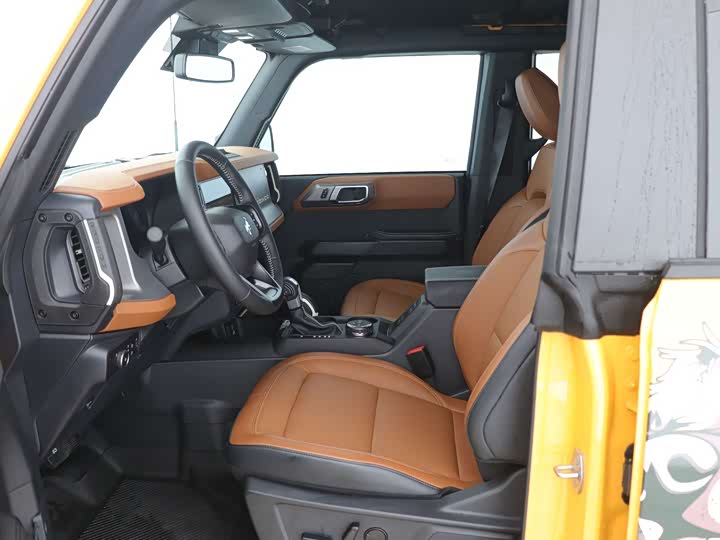Ford Bronco 2024 2024款 2.3T 长滩