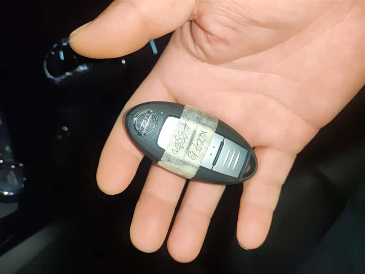 Nissan X-Trail 2023 2023款 经典 2.0L 两驱智联臻享版