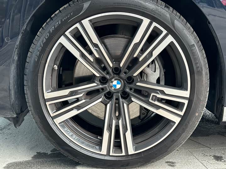 BMW 7 Series 2023 2023款 改款 740Li 尊享型 M运动套装