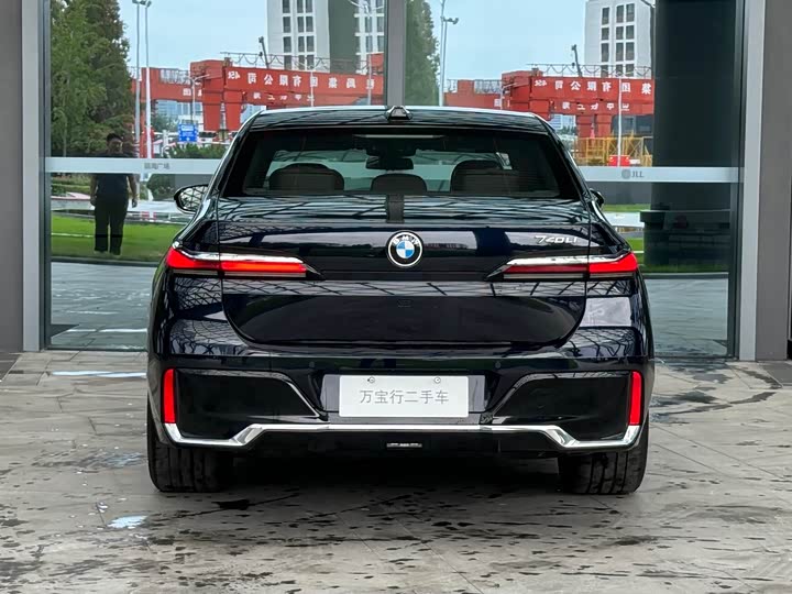 BMW 7 Series 2023 2023款 改款 740Li 尊享型 M运动套装
