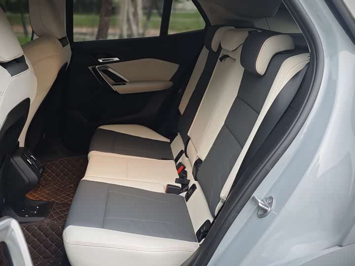 BMW X2 2024 2024款 sDrive25i M运动套装