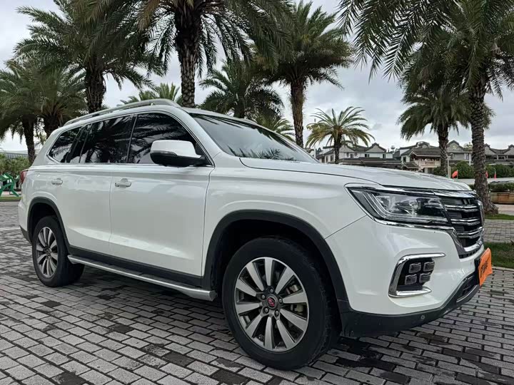 Roewe RX8 2019 2019款 30T 智联网四驱超群旗舰版
