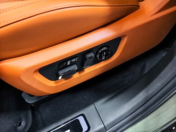 Rox (Polar Stone) 01 2023 2023款 全能7座版