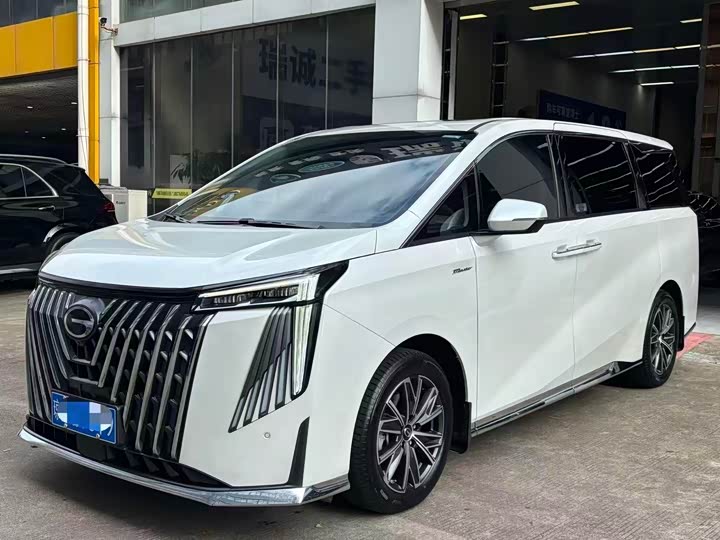 GAC Trumpchi M8 2024 2024款 大师系列 400T 尊贵版