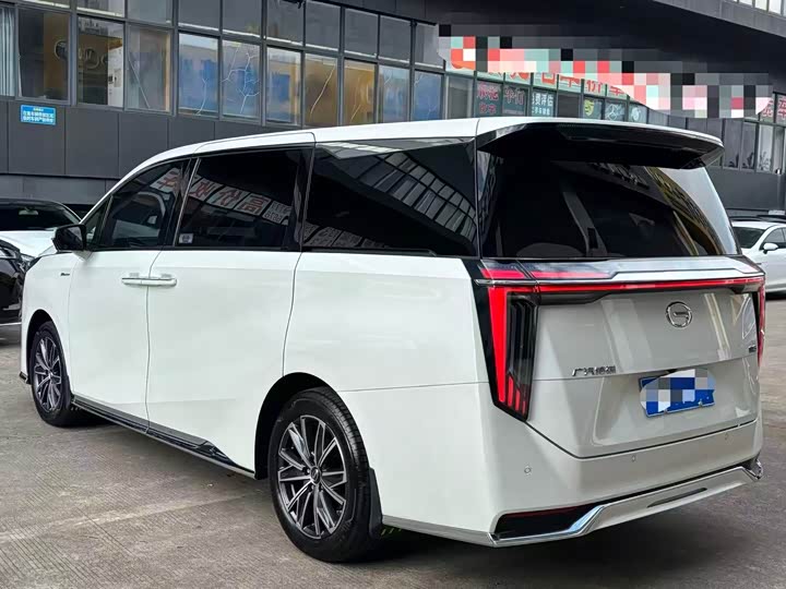 GAC Trumpchi M8 2024 2024款 大师系列 400T 尊贵版