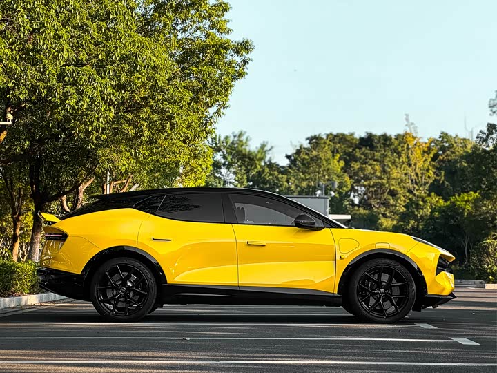 Lotus Eletre 2023 2023款 ELETRE S+