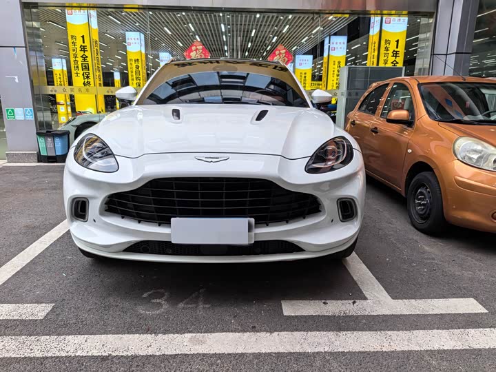 Aston Martin DBX 2022 2022款 3.0T STRAIGHT-SIX
