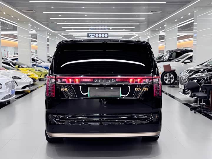 Zeekr 009 2024 2024款 光辉典藏版