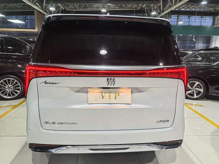 Buick GL8 Century 2025 2025款 2.0T 七座蕴世版