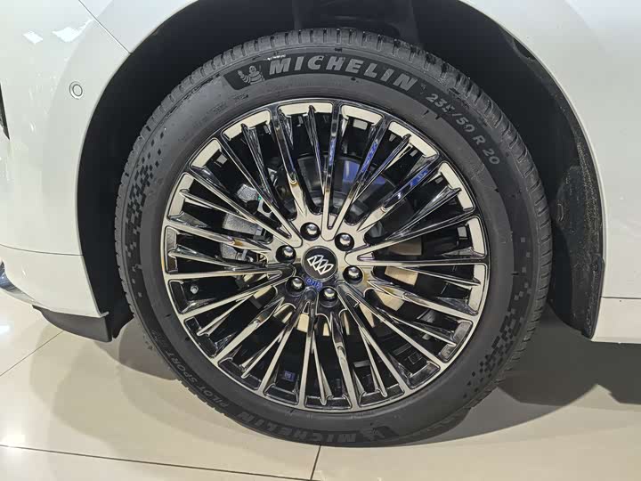 Buick GL8 Century 2025 2025款 2.0T 七座蕴世版